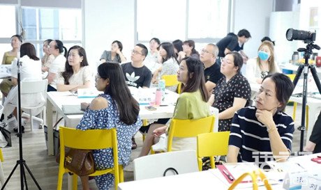 快速翻譯和文檔翻譯、證件翻譯的區(qū)別在哪里？